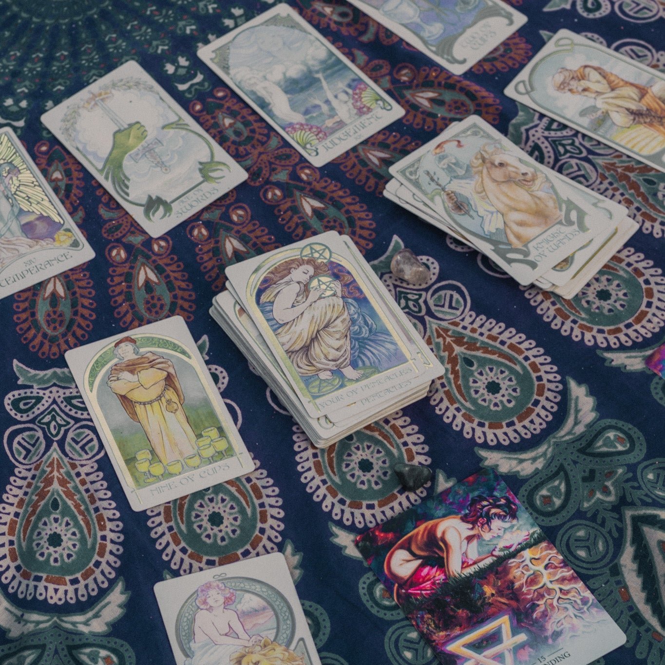 Tarot Reading from the Starseed Sisterhood